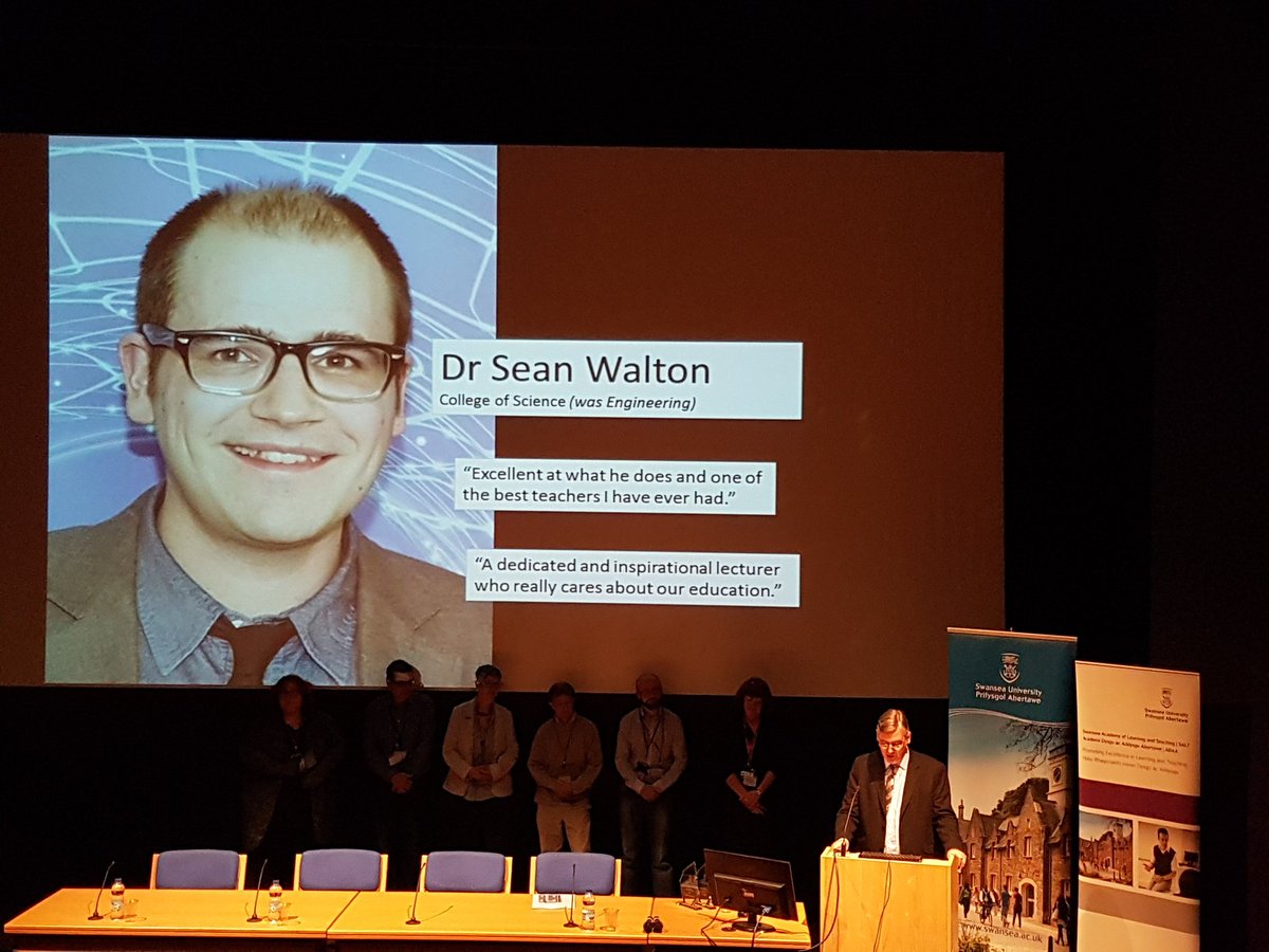 A new lecturer for @swanscience (from @SUEngineering ) and another ELTA winner #susalt16 https://t.co/J7E3ZjJhIV